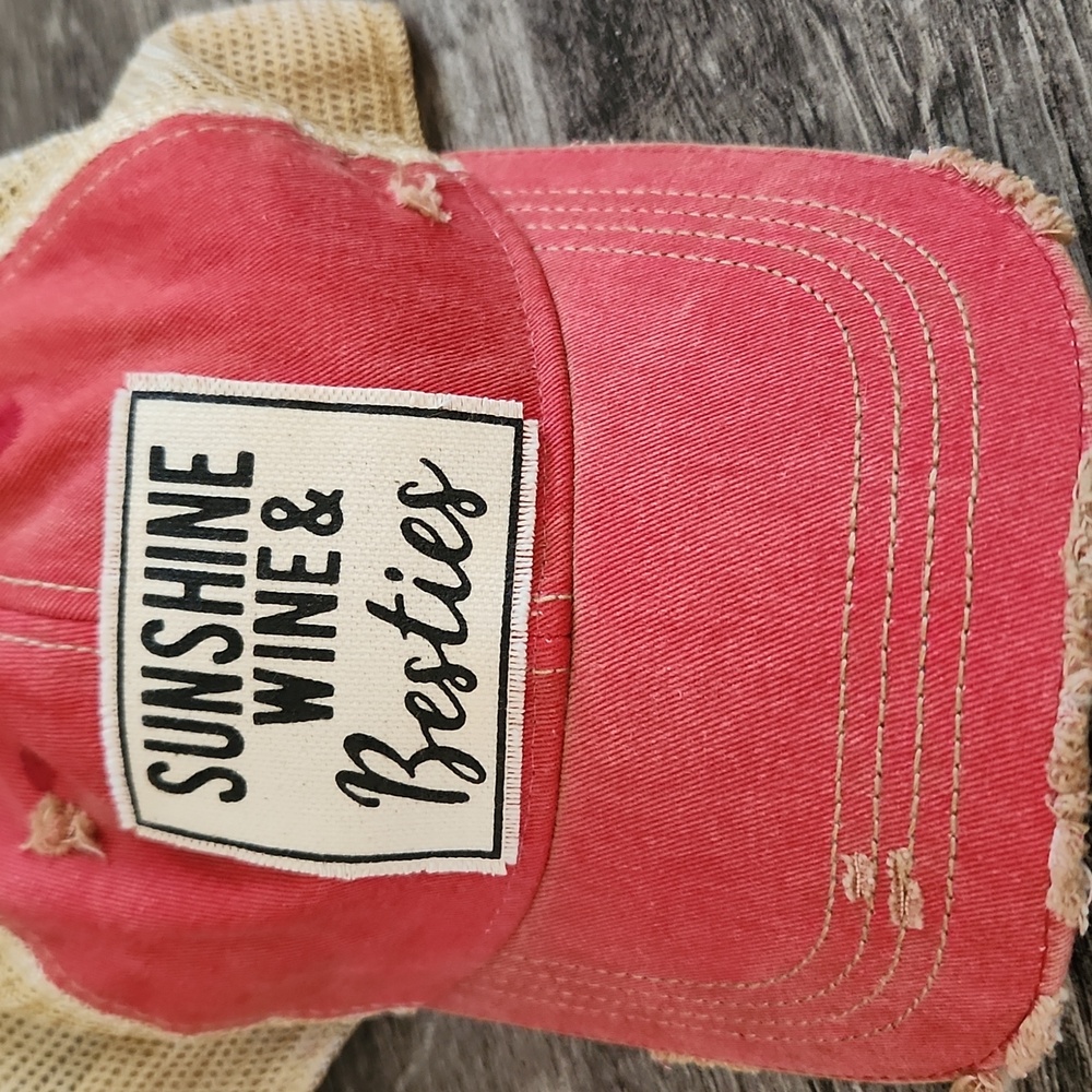 NWOT Sunshine Wine & Besties Baseball Hat - Picture 4 of 6